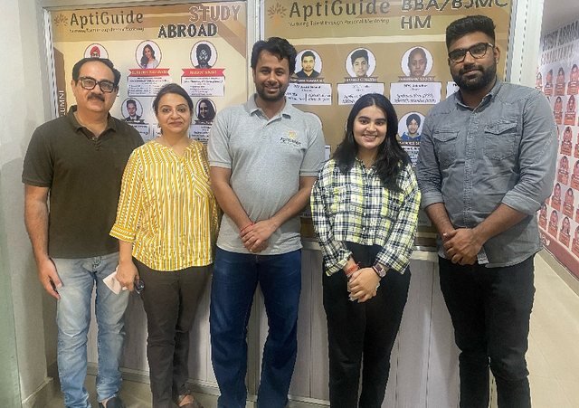 Rishita Bhatia — Admitted to Symbiosis International (Deemed University), Pune